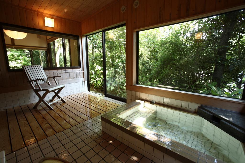 Onsensui Pool & Fufu Rotenburo No Hanareyado Yurian Ibusuki Exteriér fotografie